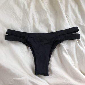 Billabong black bikini bottoms